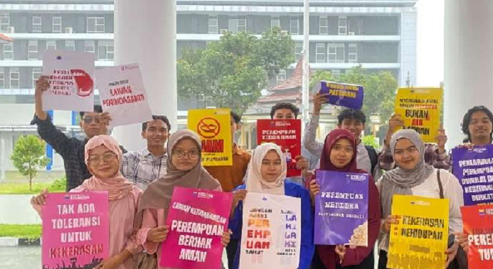 KOPRI PMII Jatim dan AMAN Indonesia Gelar Peace Walk Youth Peace and Security di Surabaya