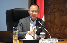 Lonjakan Harga Minyak Dunia Ancam APBN 2026, Eddy Soeparno Minta Pemerintah Prioritaskan Daya Beli Masyarakat