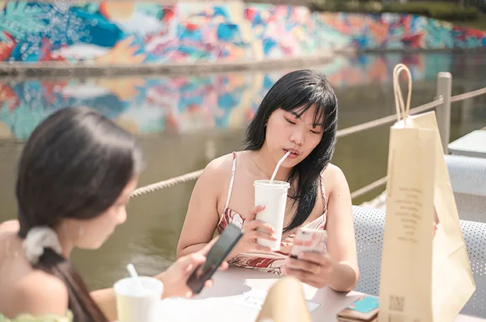 Psikolog Ingatkan Sikap Bijak Hadapi Fenomena Flexing saat Lebaran