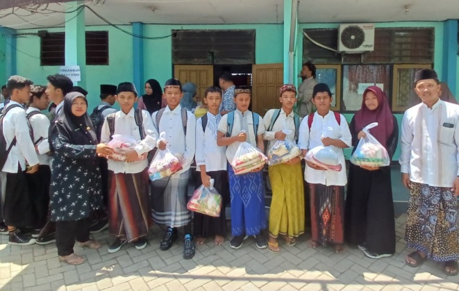 Pondok Ramadan SMPN 2 Jabon Ditutup dengan Pengajian Nuzulul Qur’an