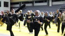 Cegah Kekerasan terhadap Perempuan, Perwosi dan Pemkot Surabaya Gandeng KONI Latih Bela Diri Krav Maga